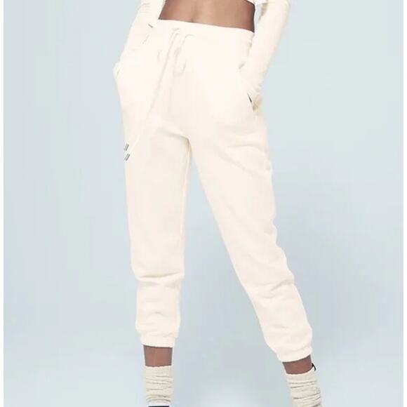 Alo Yoga 7/8 Easy Sweatpants Womens XS White - Picture 1 of 15